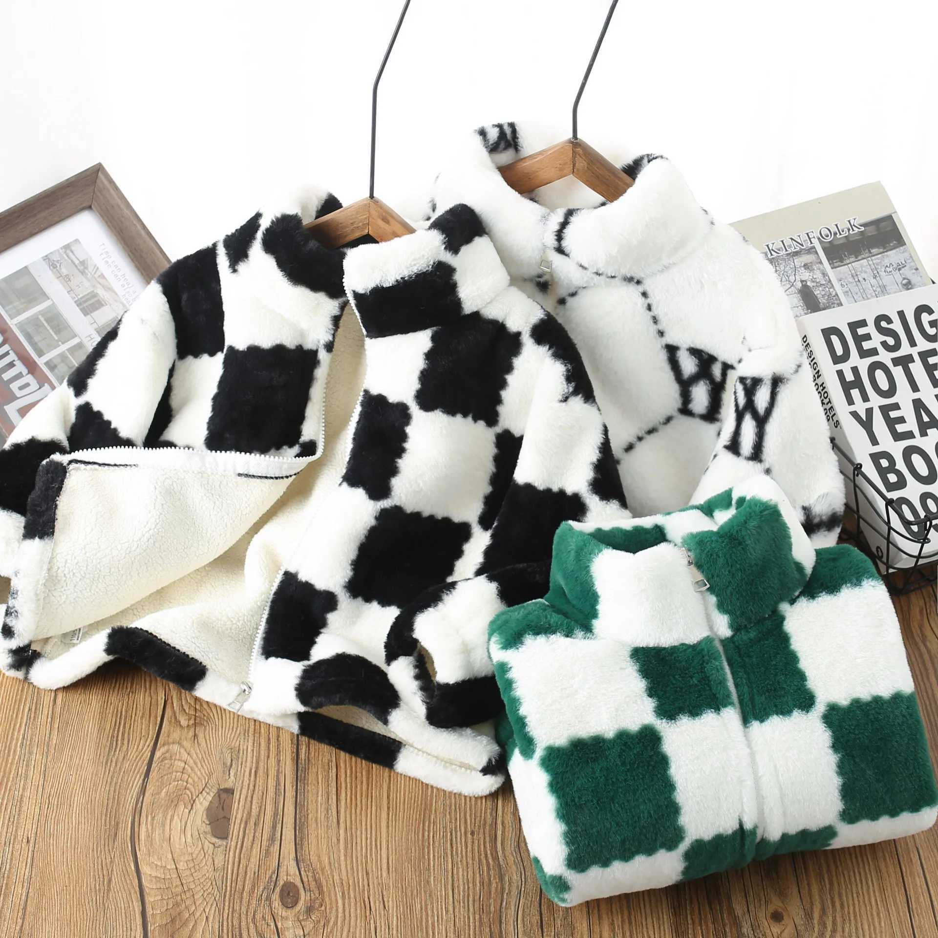 Mens jacket winter velvet jacket childrens checkered pattern childrens cardigan high necked girls sweater zipper sweater baby jacket M241018