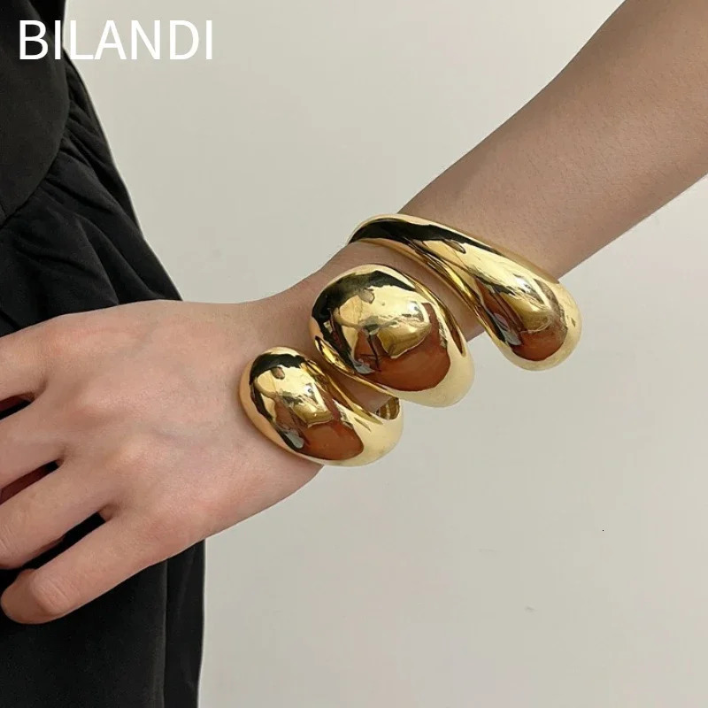 Bilandi Fashion Jewelry European and American designed metal open bracelet suitable for womens party gifts and exquisite accessories 241018