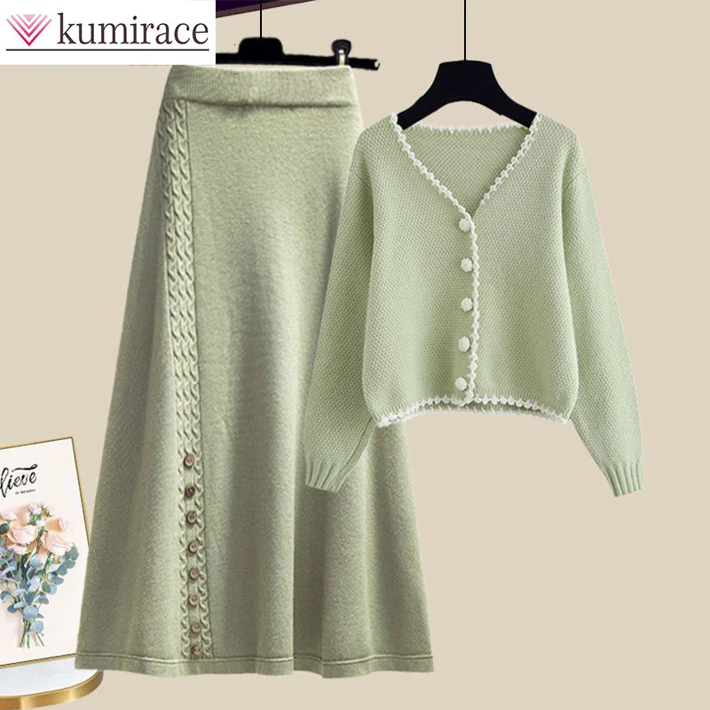 Autumn womens clothing set snow tea style dress early winter green sweater jacket chiffon two-piece set winter womens clothing 241018