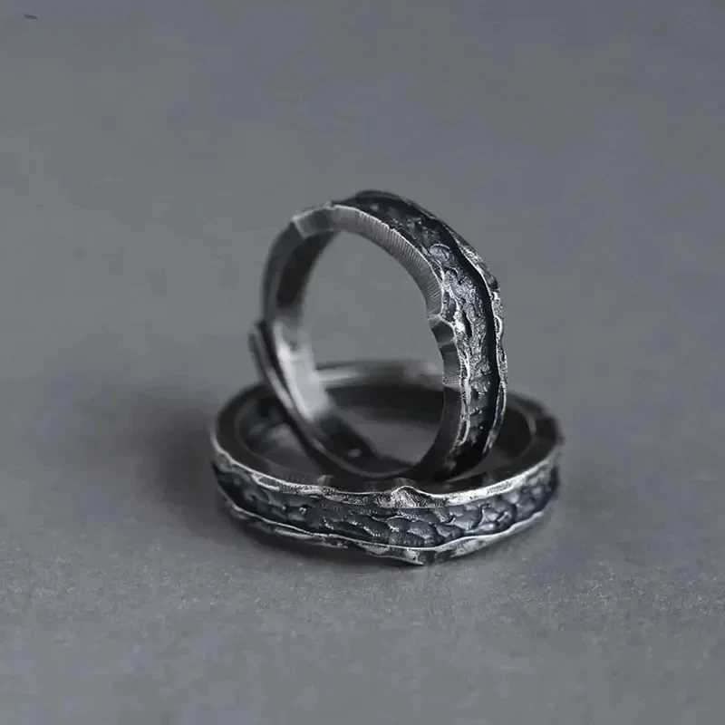1 Rock Hip Hop Abyss Couple Ring Simple Personalized Cold Wind Ring Retro Old Student Male Female Couple Ring Jewelry Gift Y241019