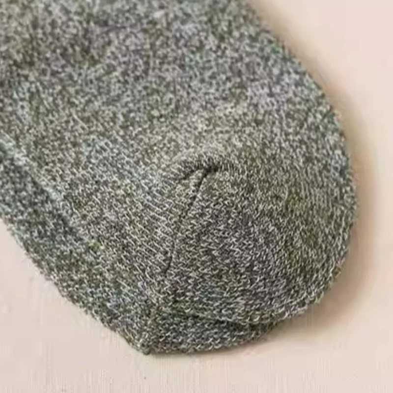 Winter Cold Proof Warm Sock Men Simple Thickened Cashmere Mid Length Socks Cold Autumn High Heat Storage Thick Cotton HosieryXJ241019