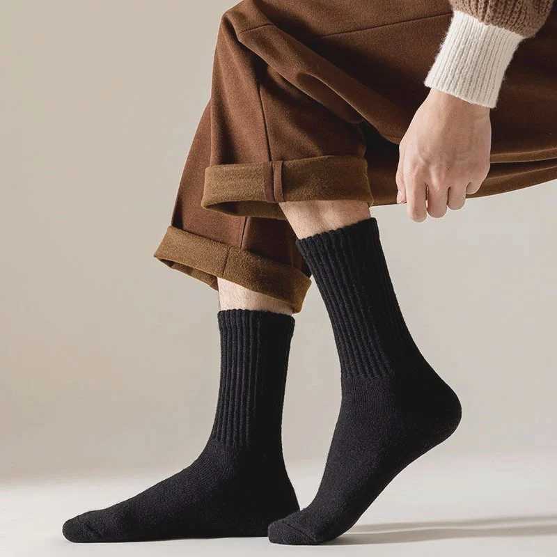 1Pair Mens Winter Wool Socks Warm Thickened Merino Wool Socks Cotton Solid Color Cold-proof Snow High Quality Cashmere SockXJ241019