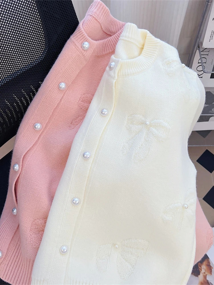 Womens white cardigan wool sweater Harajuku Y2k long sleeved O-neck knitted cashmere sweater retro 2000s cute clothing autumn 241019