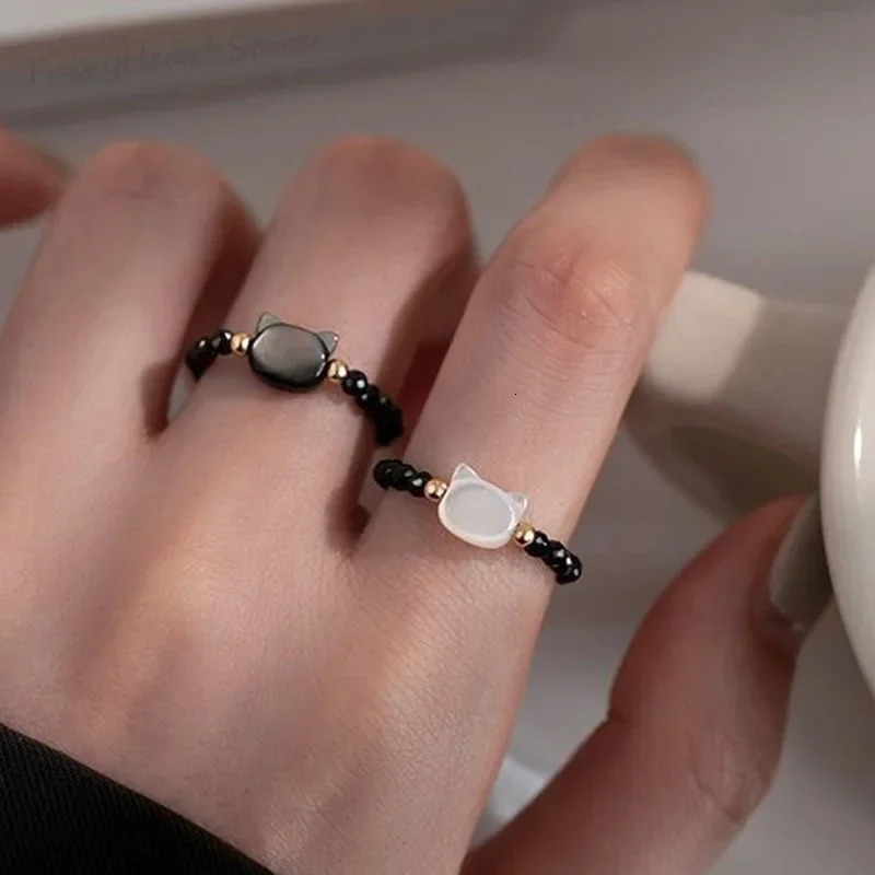 Fashion Natural Moonstone Obsidian Rings Minimalist Handmade Cute Black White Cat Bead Ring Women Party Accessories Jewelry Gift 241010