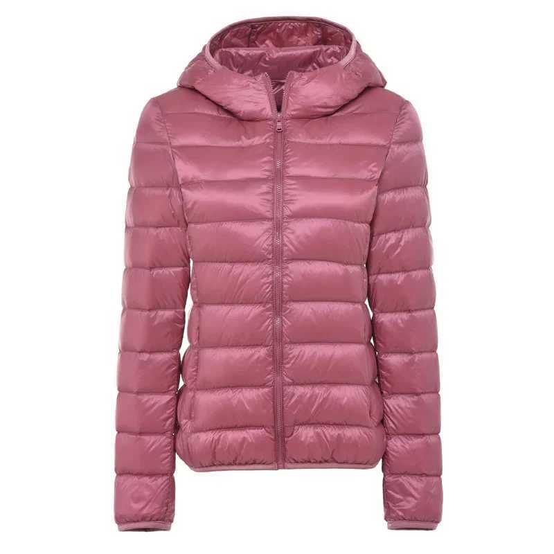 Women Hooded Short Puffer Jackets 2023 New Arrivals 90% White Duck Down Autumn Winter Ultra Lightweight Keep Warm CoatsX241019