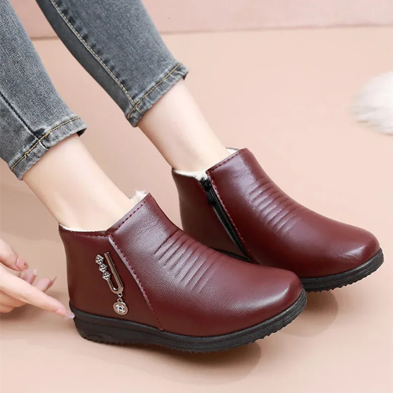Winter Warm Womens Boots Thick Plush Ankle Boots Womens Zipper Comfortable Outdoor Snow Boots Fashion Cotton Shoes Botas De Mujer 241018