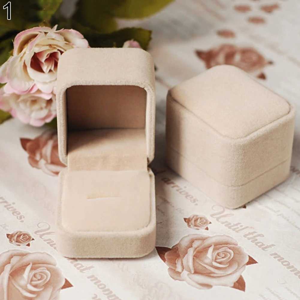 1 square wedding flannel earring ring box jewelry display box stand gift box amazing organizer W241019