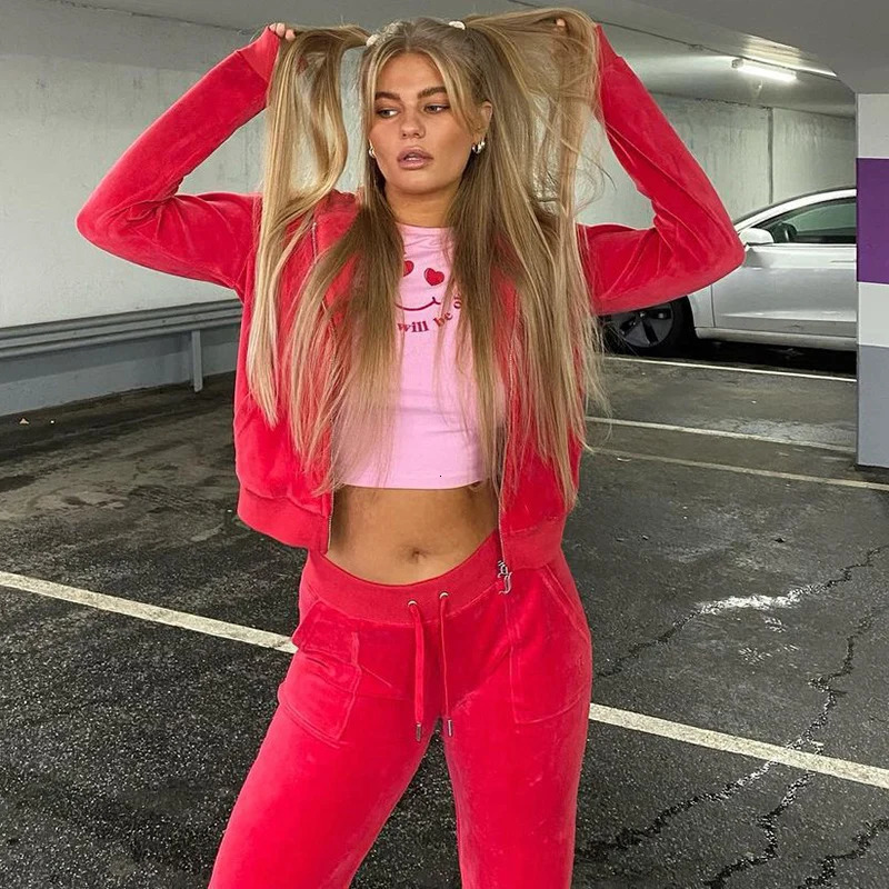 Women Solid Tracksuit Pocket Velvet Outfit Two Piece Set Sewing Suits Jogging Set Velour Hoodie Sweatshirt And Pants Suit Y2k 241010