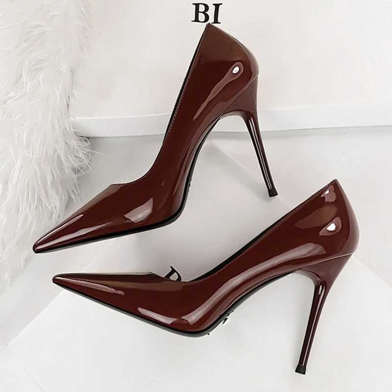Female fetish 10cm high heels nude pump wedding bride thin high heels wedding sexy wine red high heels women scarf office party shoes Y241019
