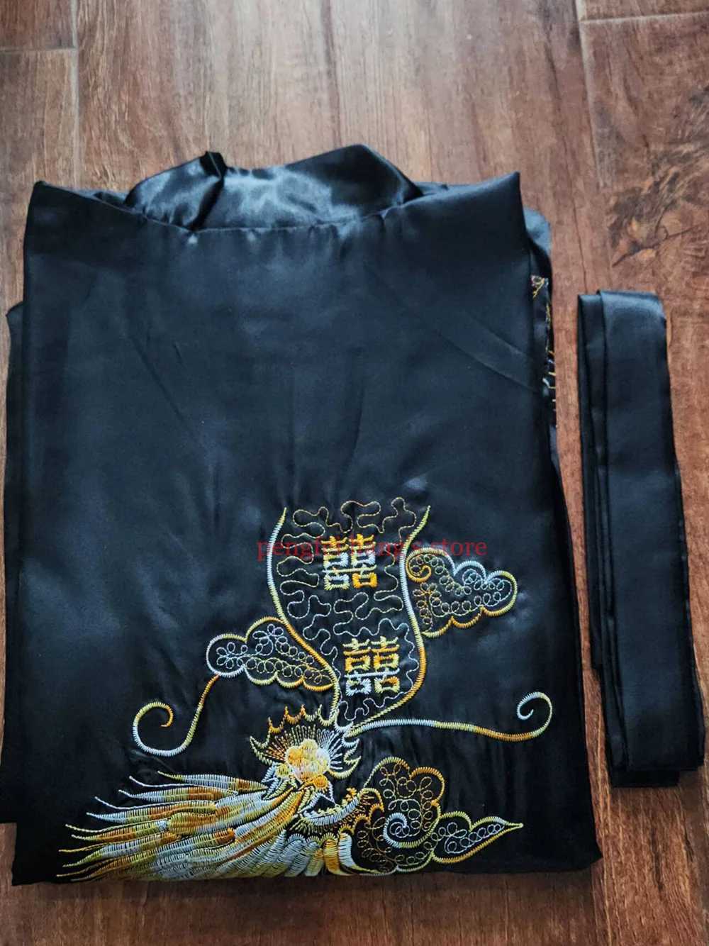 Men Homewear Embroider Dragon Kimono Bathrobe Gown Satin Loungewear Chinese Style Nightwear Male Loose Homewear Big Size 3XlXJ241018