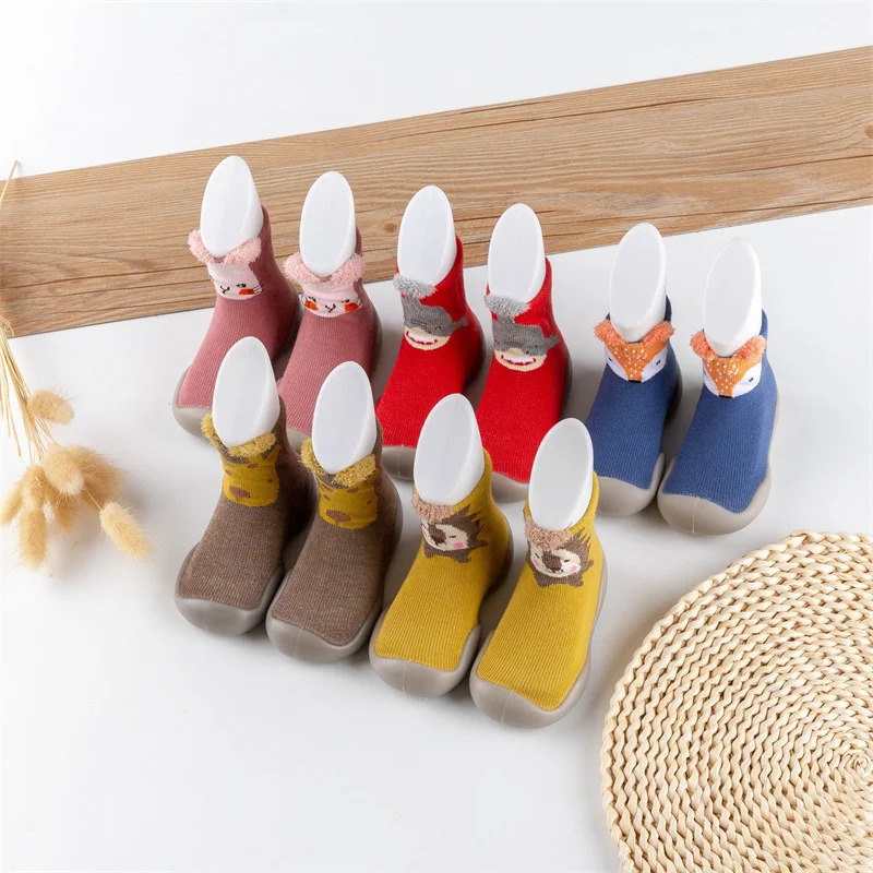 Spring and Fall Models of Childrens Walking Shoes Floor Socks Infant Nonslip Soft Bottom for Boys Girls Indoor 241018
