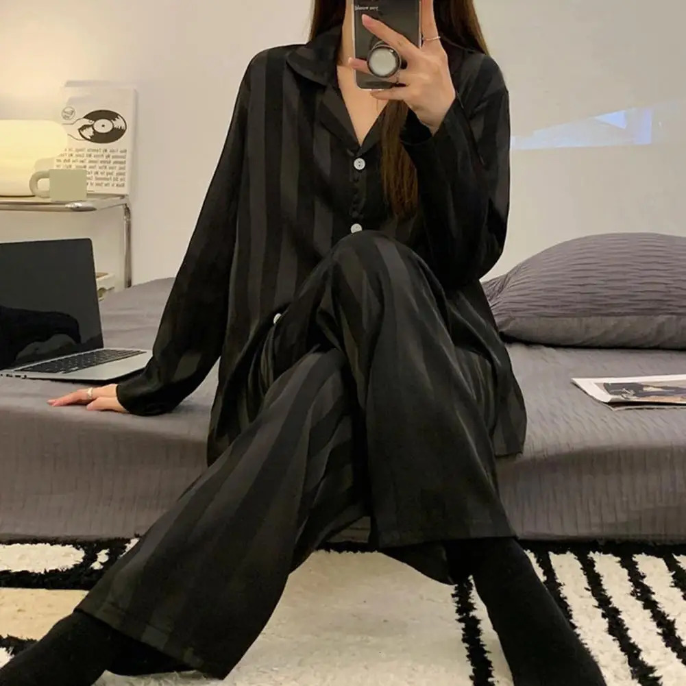 Milk Silk Fabric Sleepwear Set for Womens Lace Satin Sleepwear Set for Womens Striped Silk Sleepwear Set Long Sleeve Loose Comfortable 241009
