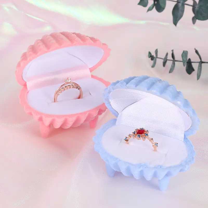Velvet Pearl Treasure Box Shell Shape Wedding Ring Box Organizer Storage Display Packaging Box Bracket Gift Accessories 4 Colors W241019