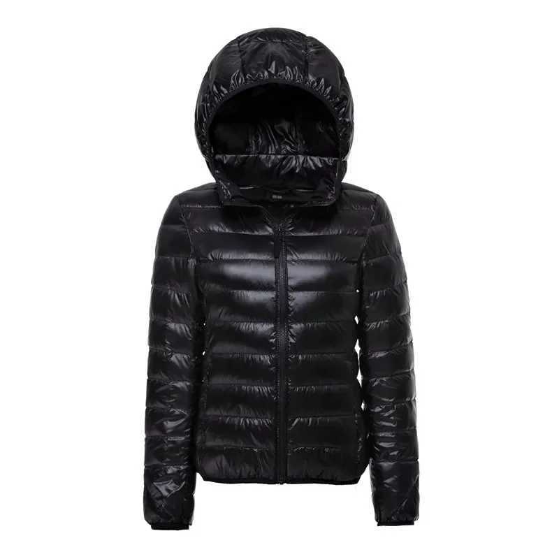 Women Hooded Short Puffer Jackets 2023 New Arrivals 90% White Duck Down Autumn Winter Ultra Lightweight Keep Warm CoatsX241019