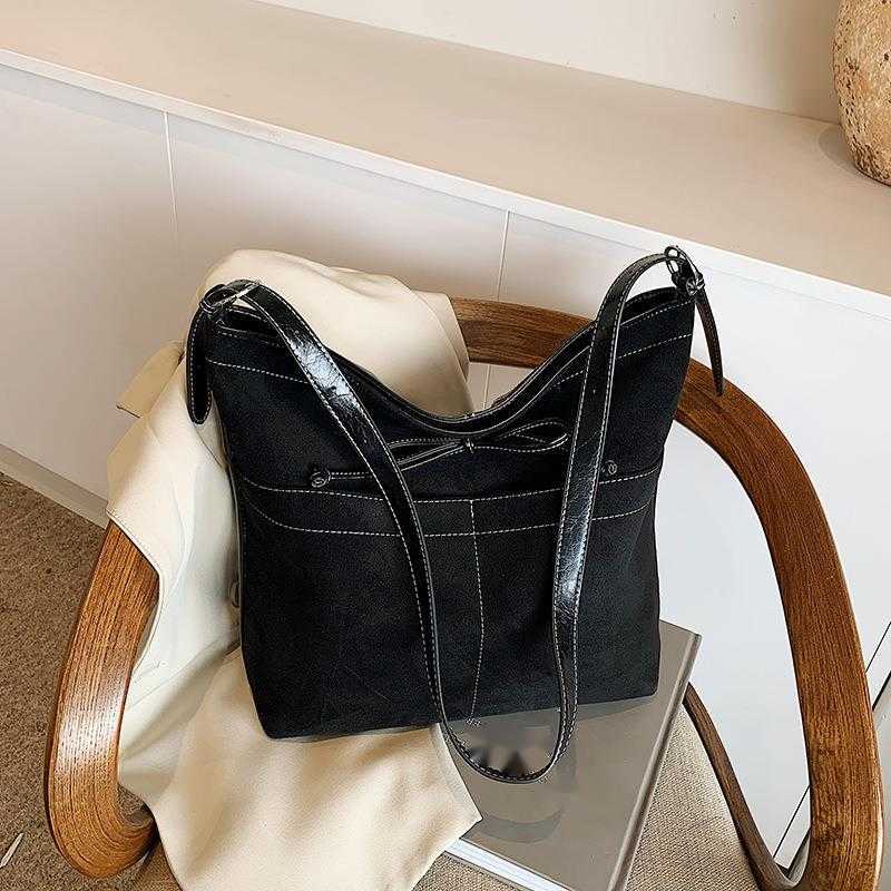 CMM Leisure Commuting Suede Large Capacity Bag for Women New Autumn and Winter Single Shoulder Crossbody Bag Tote Bag