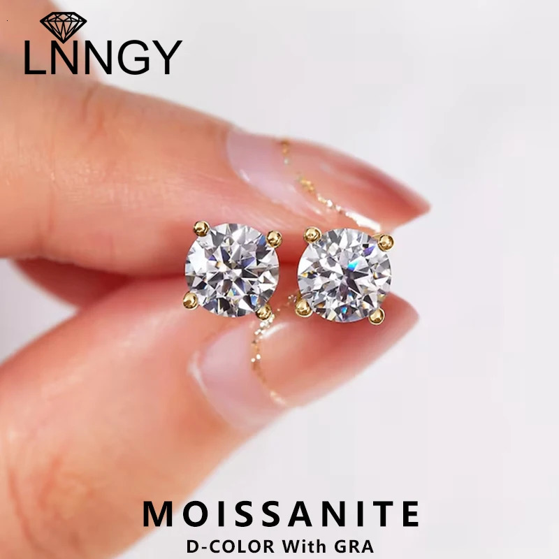 Lny 0.3-2CT Womens Earrings Original 925 Pure Silver Four Fork Stud Earrings Sparkling Wedding Jewelry Gifts 241018