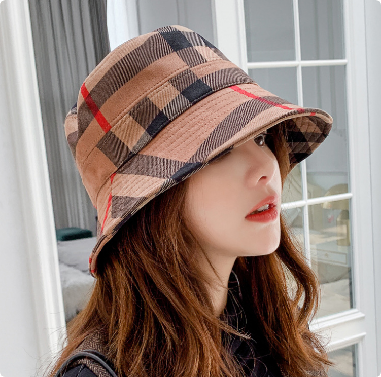 Bucket Hat Wide Brim Hats Suede Fabric Fashion Stripe Brand Designer Grid Women Nylon Autumn Spring Foldable Fisherman Sun Cap Travel Sunshade