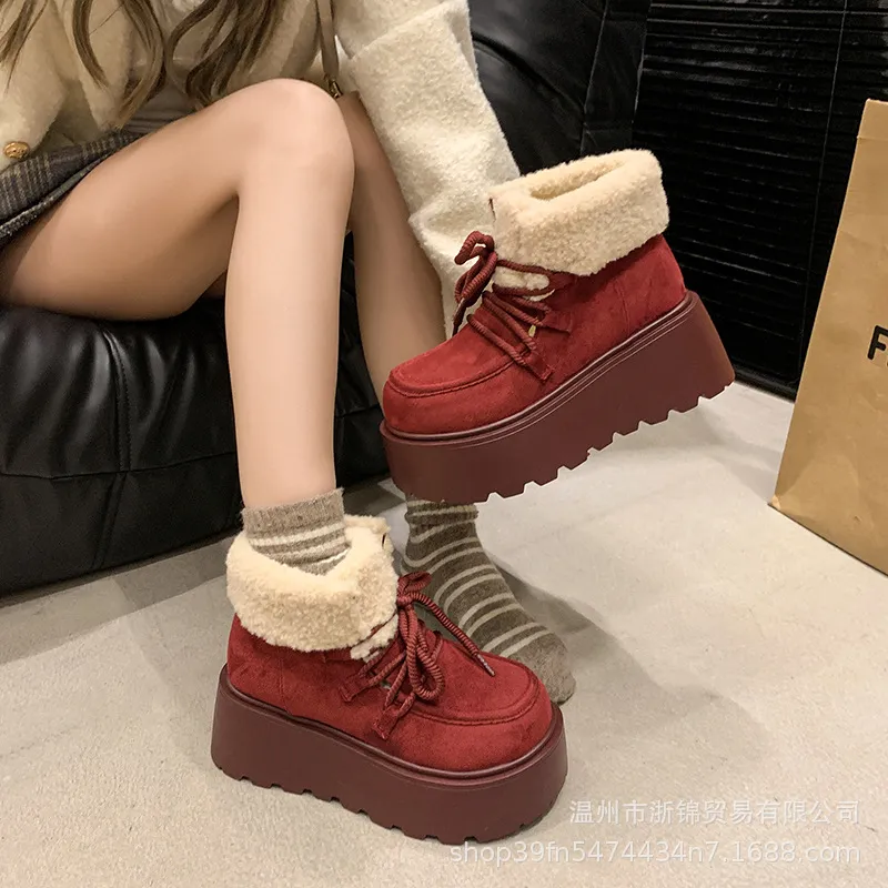 Women's Winter Designer Boot 2024 New Winter Boots Chesut Thick Bottom Slope Heel With Veet Thickened Snow Boots