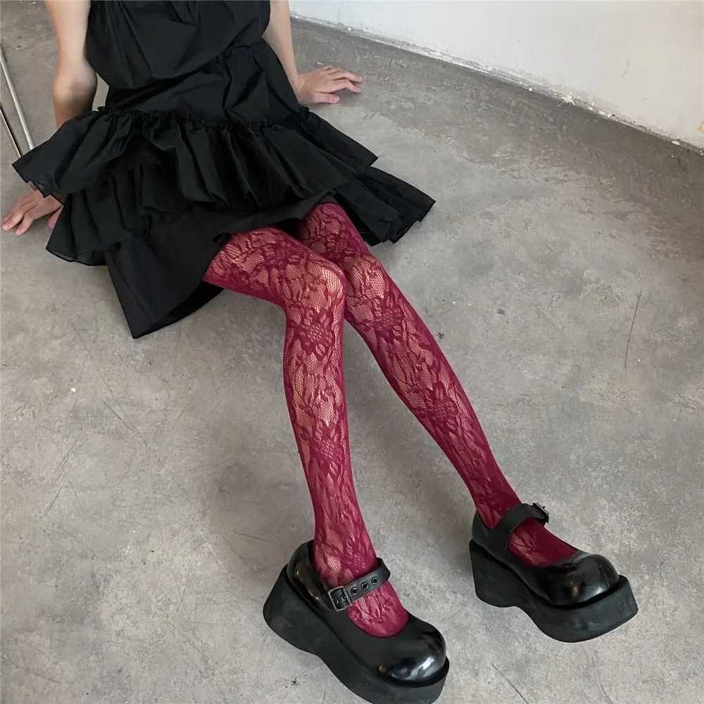 Socks Hosiery Y2k Fashion Gothic Flower Hollow Out Sexy Pantyhose Women Fishnet Wine Red Ins Hot Girls JK Tights High Elastic Hipster Leggings Y240833