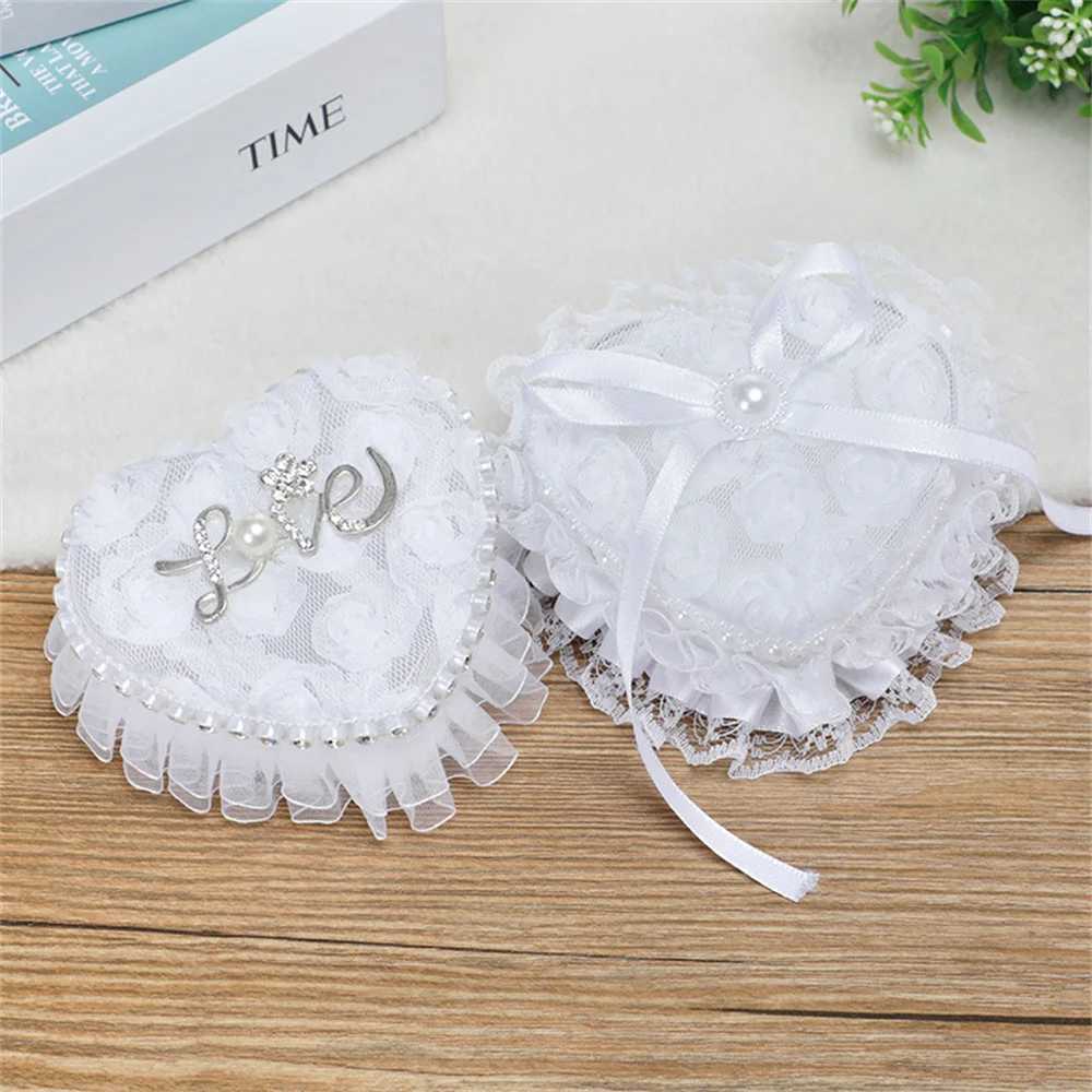 Wedding couple ring box heart-shaped white lace ring pillow box pearl rhinestone jewelry box engagement ceremony ring box W241019