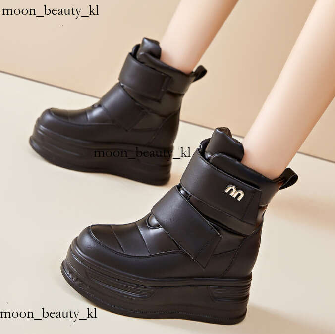 Fashion Snow Boots For Women In The Autumn And Winter 2024 New Style With Anti Cold Insulation And Plush Cotton Boots Thick Soled And Internally Raise