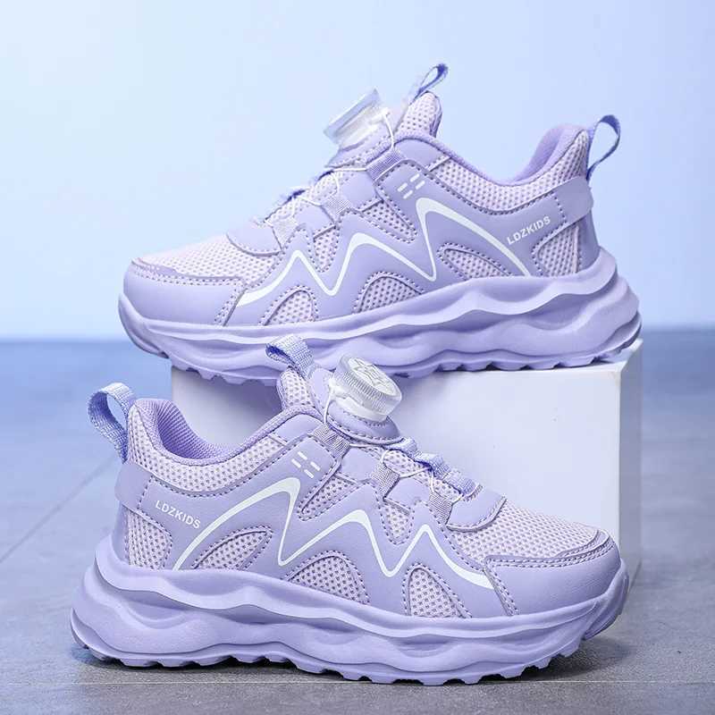 Athletic Outdoor 2024 new childrens mesh sports shoes summer breathable childrens shoes anti slip mens and womens shoes H241019
