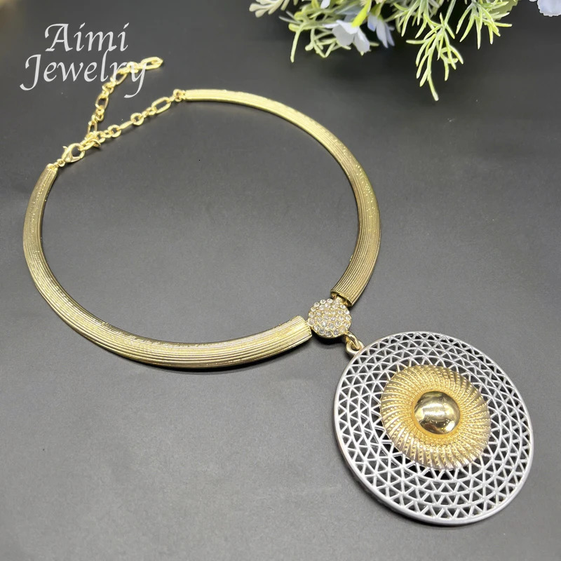 Large round pendant 18K gold-plated jewelry set suitable for womens necklaces earrings bracelets rings African brides wedding party gifts 241018