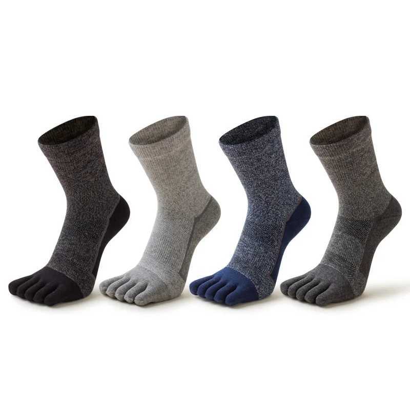 2024 Winter Warmth Men Sports Five Finger Socks 100% Cotton Sweat Absorbent Solid Color Outdoors Woman Long Tube Split Toe SocksXJ241019