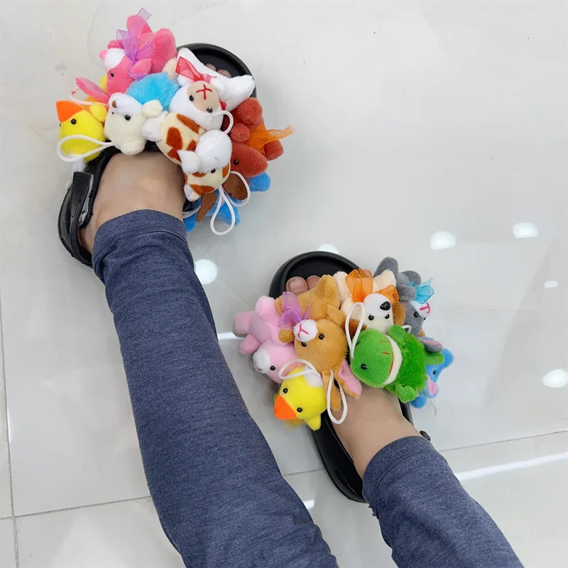 Cartoon childrens teddy bear slider for girls and women floor plush cotton fur warm slider for children fluffy teddy bear slider for boys 241018