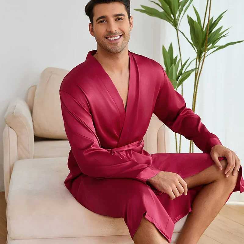 2PCS Pajamas Suit Mens Soft Kimono Bathrobe Gown Lounge Wear Robe Shorts Loose Casual Home Clothes Simple Satin Silk SleepwearXJ241018