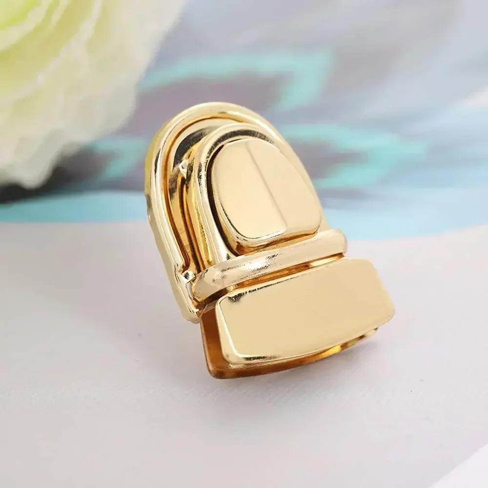 510pcs Metal Locks Bag Clasp Catch Buckles for Handbags Purse Tote Clres Snap Clasps DIY Craft Hardware Case Accessories 241017