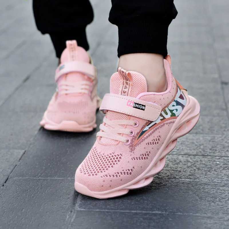 Athletic Outdoor Childrens casual girls tennis shoes fashionable sports shoes lightweight running shoes teenagers sports girls tennis shoes H241019