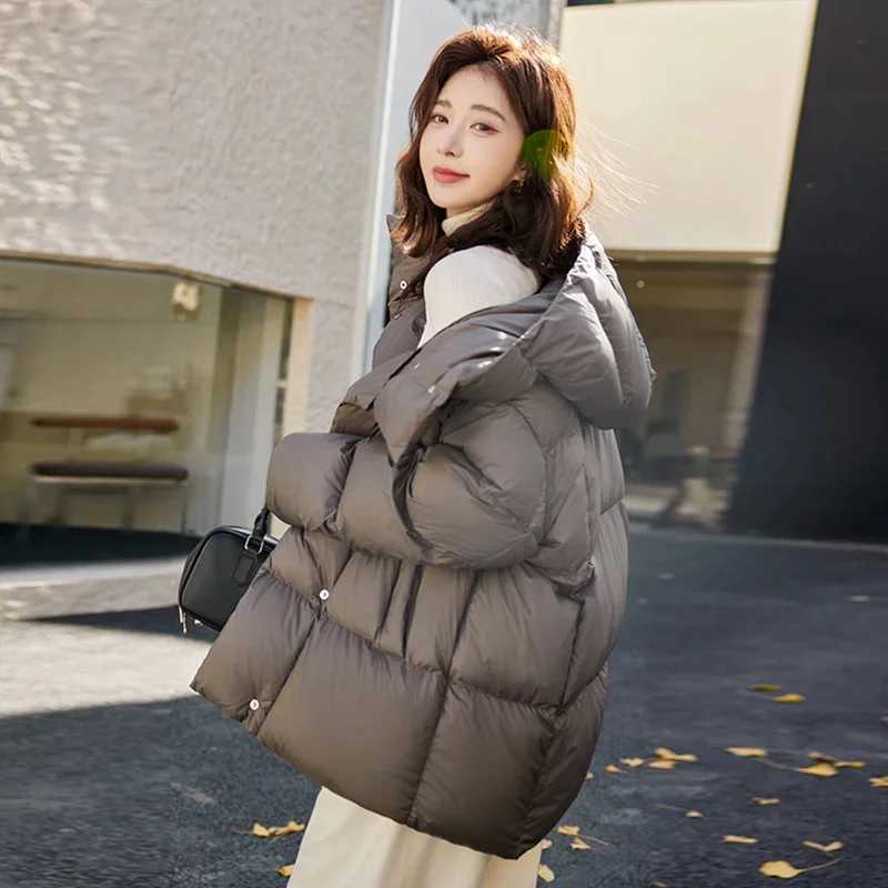 Winter White Duck Down Jackets Women 2024 New Hooded Thick Warm Fluffy Parkas Loose Stand Collar Oversized Puffer Coats OutwearX241019