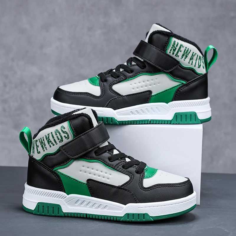 Athletic Outdoor Winter anti slip and warm childrens shoes fashionable and casual high top board shoes H241019