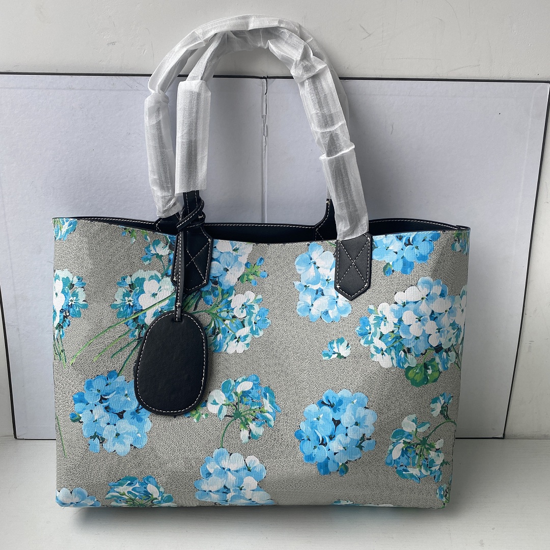 Fashion handbag bag luxury women Designers bag Shopping Shoulder bags Classic pattern Appliques leather chain Crossbody Female wallet 1978 001