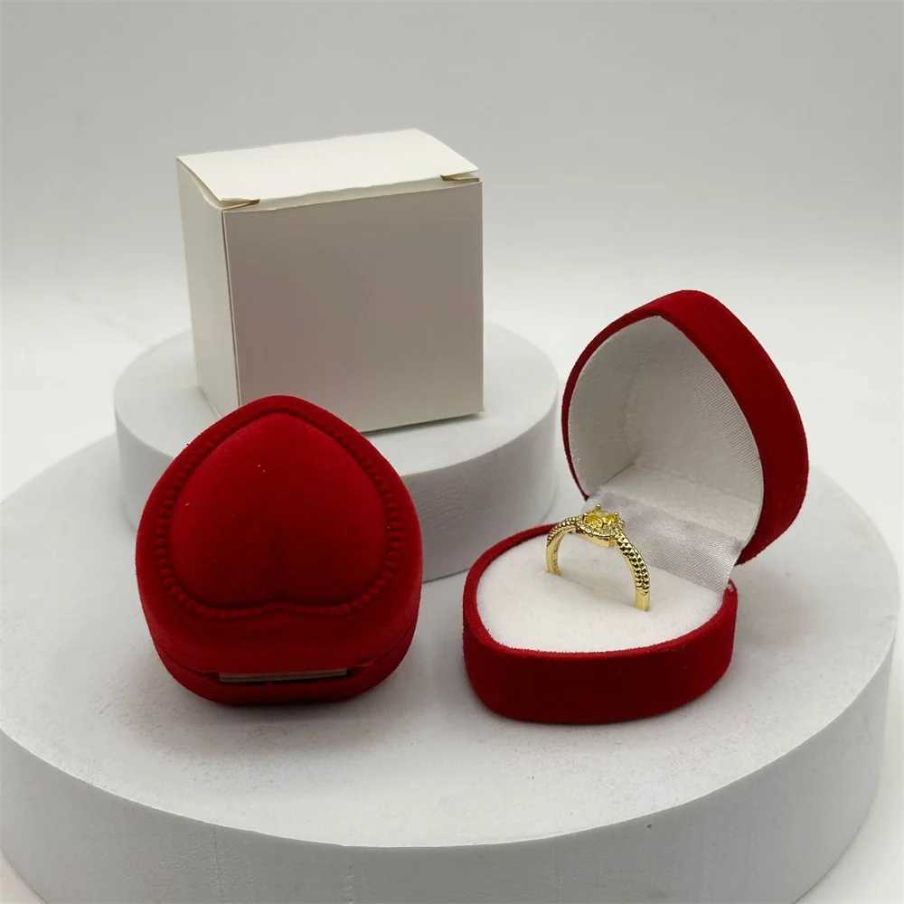 Velvet Red Heart Bead Treasure Box Ring Box Earring Display Box Bracket Jewelry Organizer Wedding Ring Box New W241019