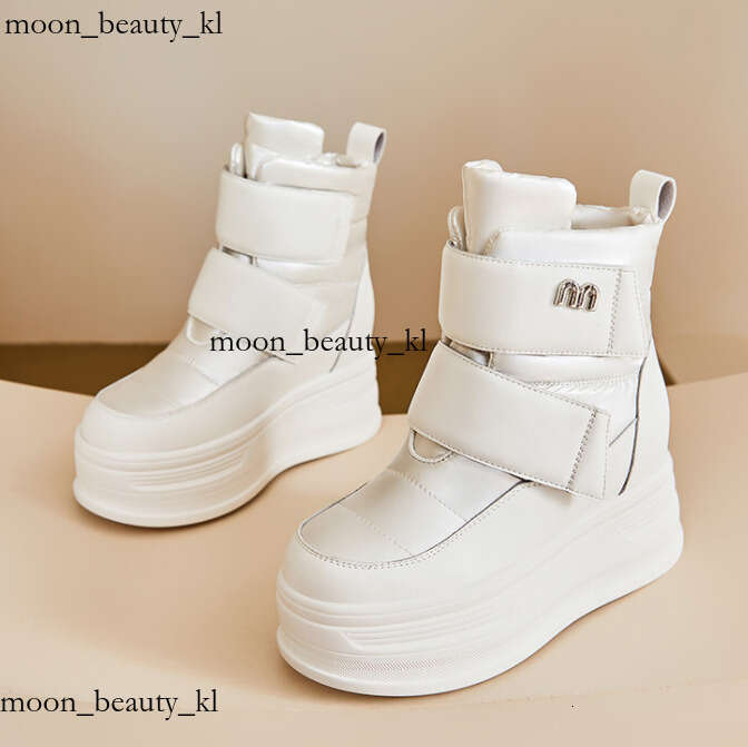 Fashion Snow Boots For Women In The Autumn And Winter 2024 New Style With Anti Cold Insulation And Plush Cotton Boots Thick Soled And Internally Raise