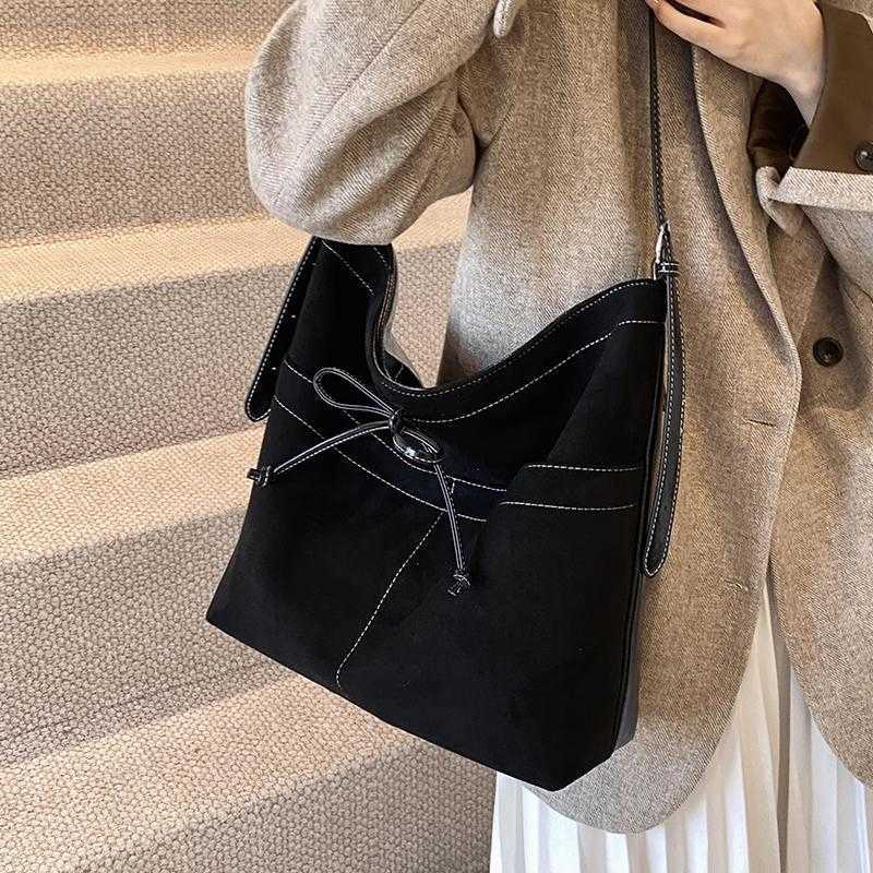 CMM Leisure Commuting Suede Large Capacity Bag for Women New Autumn and Winter Single Shoulder Crossbody Bag Tote Bag