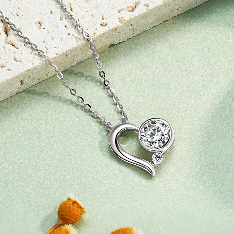 Lny 925 sterling silver heart-shaped pendant necklace 6.5mm 1.0ct necklace for Valentines Day jewelry gifts 241018