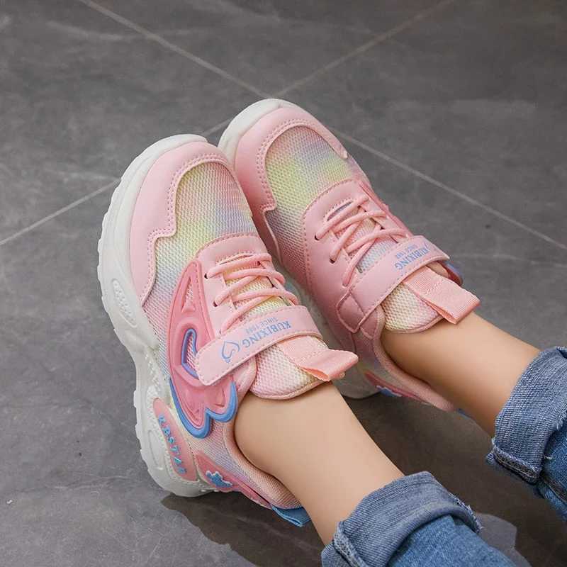 Athletic Outdoor Childrens sports shoes love thick girls cotton sports shoes new Korean hook and loop childrens fashion princess running shoes H241019