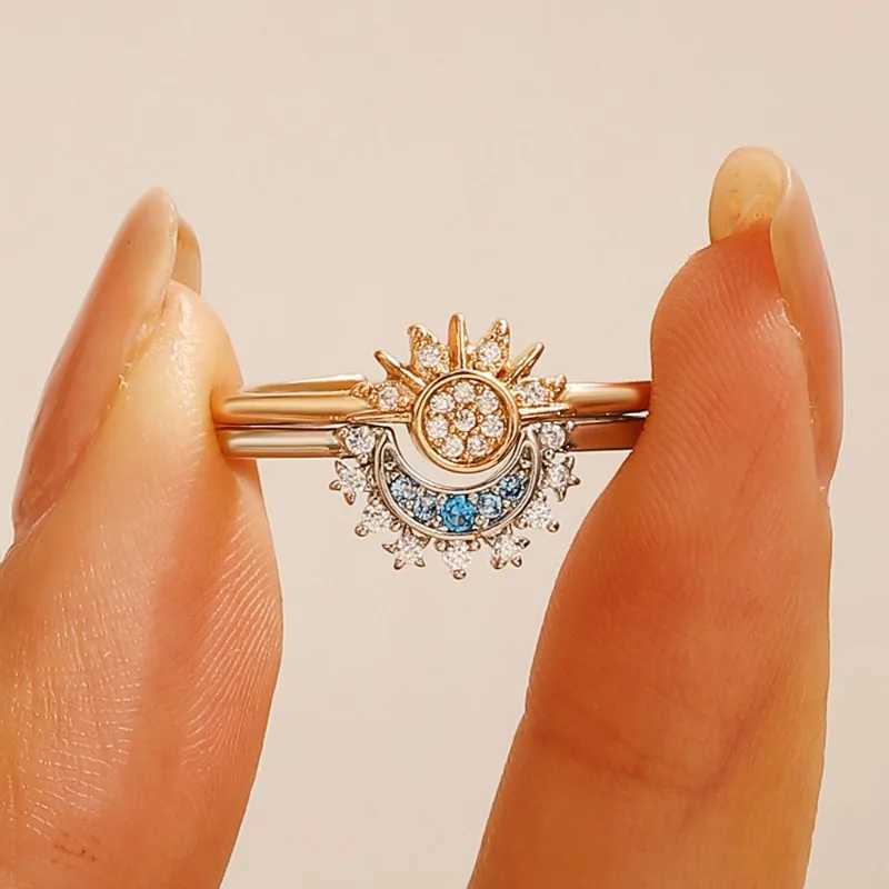 2-piece/set couple ring set sky blue sparkling moon and sun rings fashionable womens stackable finger set engagement jewelry Y241019