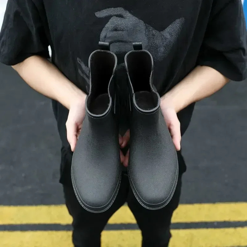 Wear-resistant Wellies Male Shoes Loafers Non-slip Mens Rain Boots Gum 2024 Outdoor Wide Toes Garden Adult Comfortable Water 241031