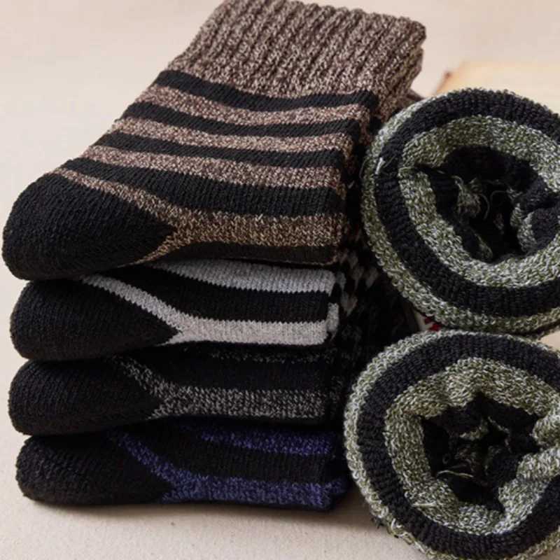Winter Cold Proof Warm Sock Men Simple Thickened Cashmere Mid Length Socks Cold Autumn High Heat Storage Thick Cotton HosieryXJ241019