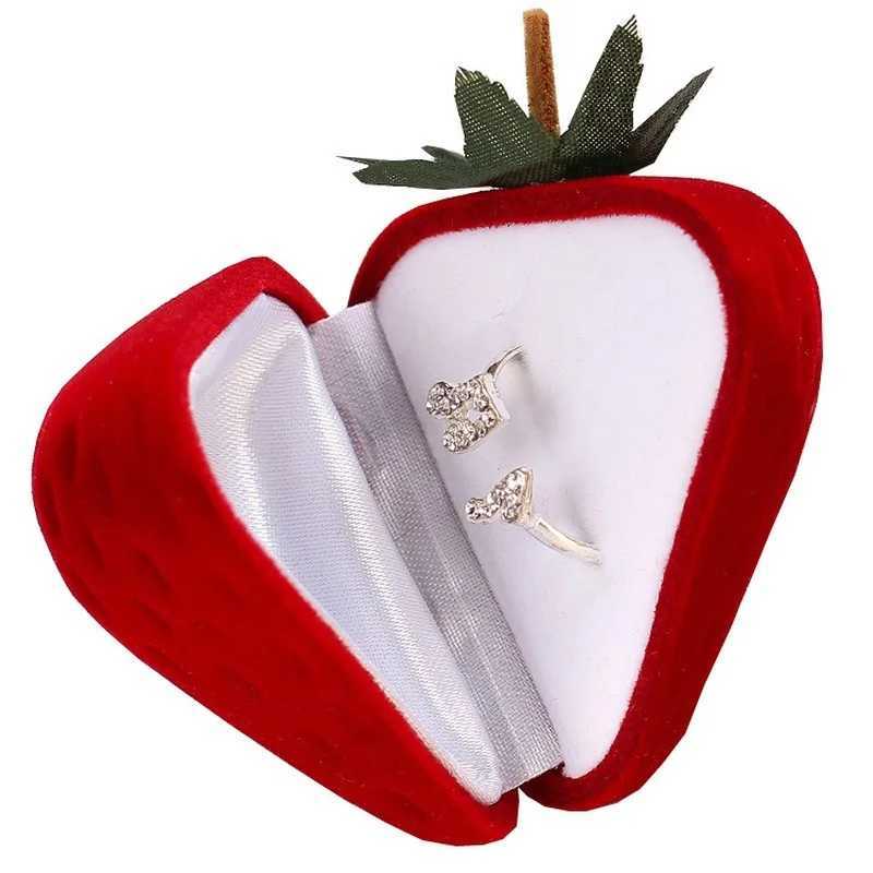 5 Strawberry Jewelry Boxes Velvet Heart Wedding Ring Boxes Recommended Ring Display Boxes Jewelry Packaging Gift Boxes W241019