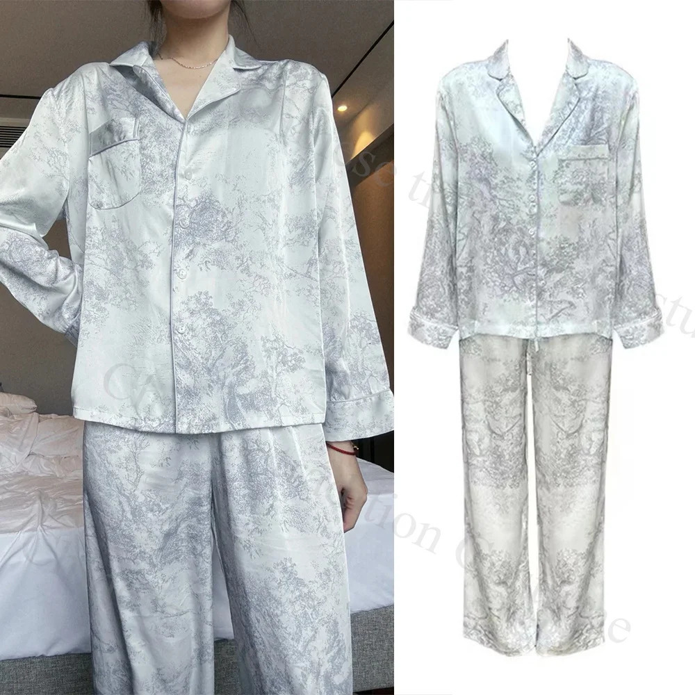 Long sleeved pajama set ice silk pajama womens loose home printed shirt and pants Trouser set 2PCS pajama soft pajama 241009