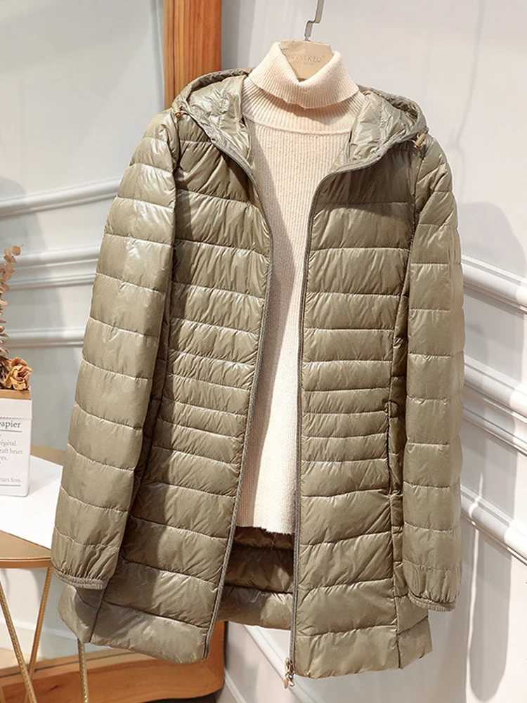 0-10 Woman Duck Down Jackets 2024 Autumn Winter Ultralight Hooded Women Down Coat Portable Quilted Long Parkas Feather OvercoatX241019
