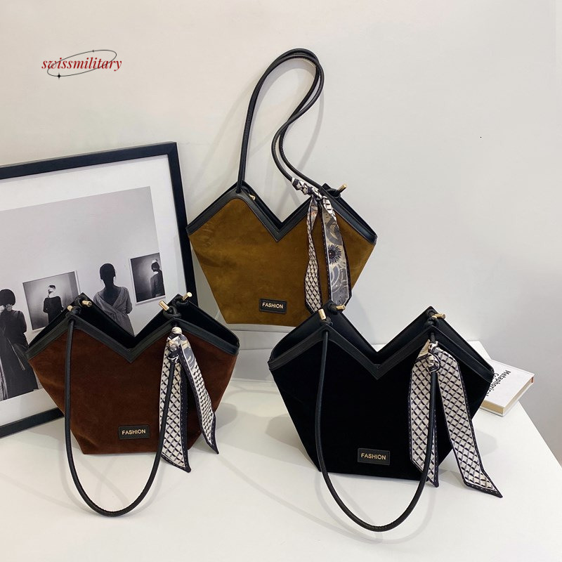 Large capacity armpit casual versatile shoulder commuting travel crossbody bag, stylish handbag #23 swissmilitary