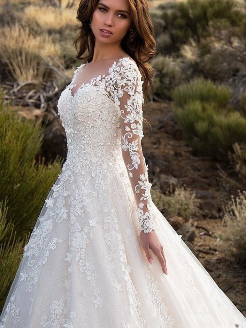 Elegant A Line Bride Gowns Appliques O Neck Long Sleeve Wedding Dress Sweep Train Tulle Bridal Dresses Custom Made