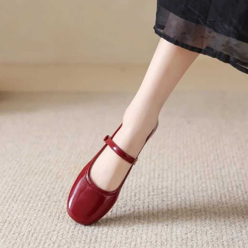 Single line flat shoes womens low boots spring new square toe single shoes college Mary Jane shoes high heels Y241019
