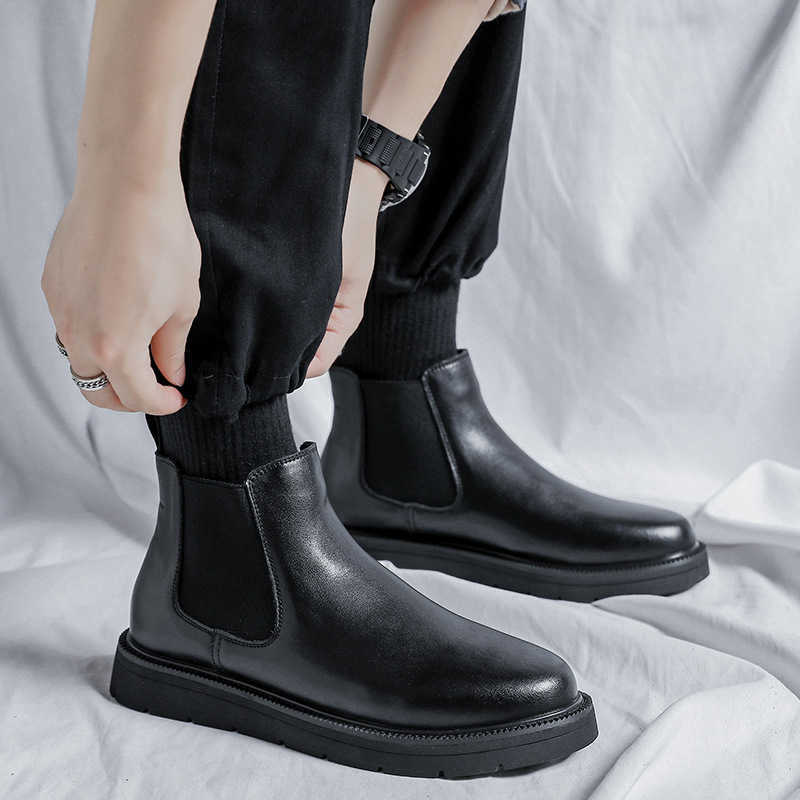 Martin Boot English Style Chelsea Short Boots Mens Loose Ankle Boots High Top Versatile Chimney Boots Motorcycle Work Shoes Fashion Boots 240927